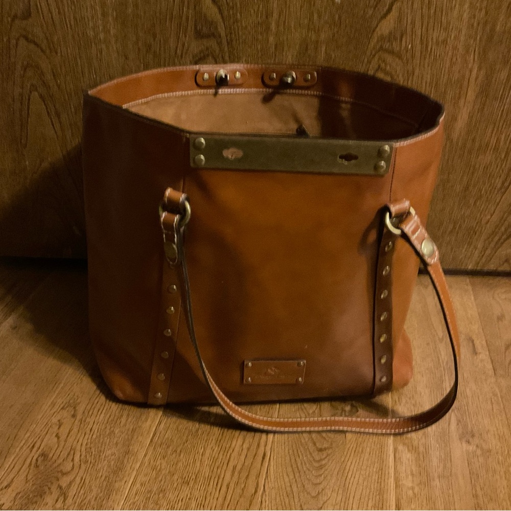 Patricia Nash shoulder bag/pursee
